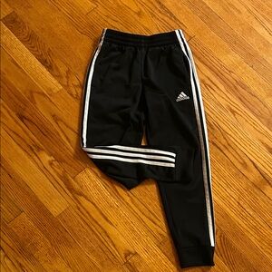 Adidas Kids joggers size small / 8